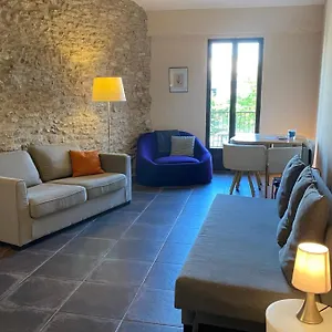  Apartment 13 Quai Jean Jaures